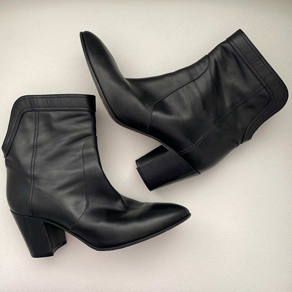 CHANEL Black Calfskin Short Boots - Picture 4 of 15